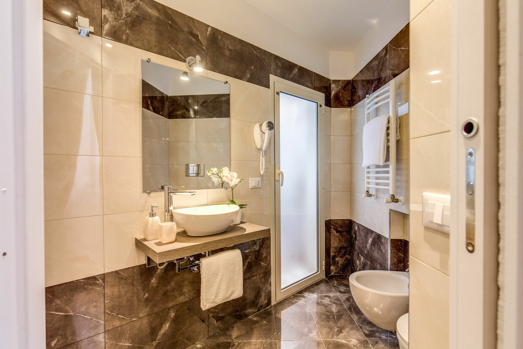 The Bridge Suites Roma Ngoại thất bức ảnh